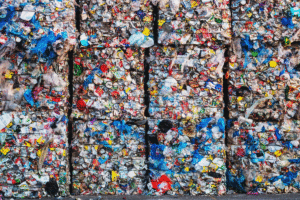 Zusammengepresster Kunststoff PET Plastik PE